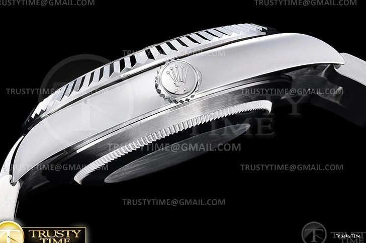 0805 Minimalist R2DJ0253B – DJ2 41mm Oyst 642